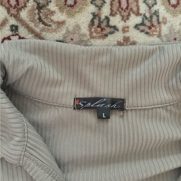 urban ribbed light brown fitted short sleeve top size large - Picture 4 of 4